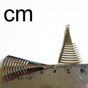 10 Pcs Triangle Drop With Curve 38 X 20 Mm Long Fan Shape in Steel ...