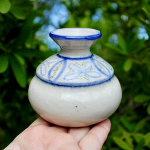 Vintage Mary Alice McFadden Stoneware Blue White & Green Weed Pot, Mid 20th Century Escondido California Ceramicist - Great Personality
