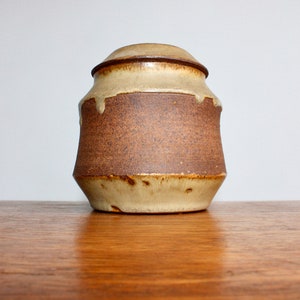 Vtg 5.25&quot; Lidded Pottery Jar, Studio Pottery Jar Handmade, Khaki & Brown-Red Tones, Masterfully Crafted and Simply Gorgeous