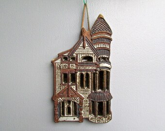 Victoria Littlejohn Ceramics, 9" Wall Hanging of a Victorian House - Warm-Natural Tone Glazes, Mid 20th Century Studio Pottery Movement