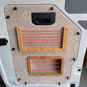 Armazenamento universal para autocaravana, RV, Vanlife, caravana ou motorhome.