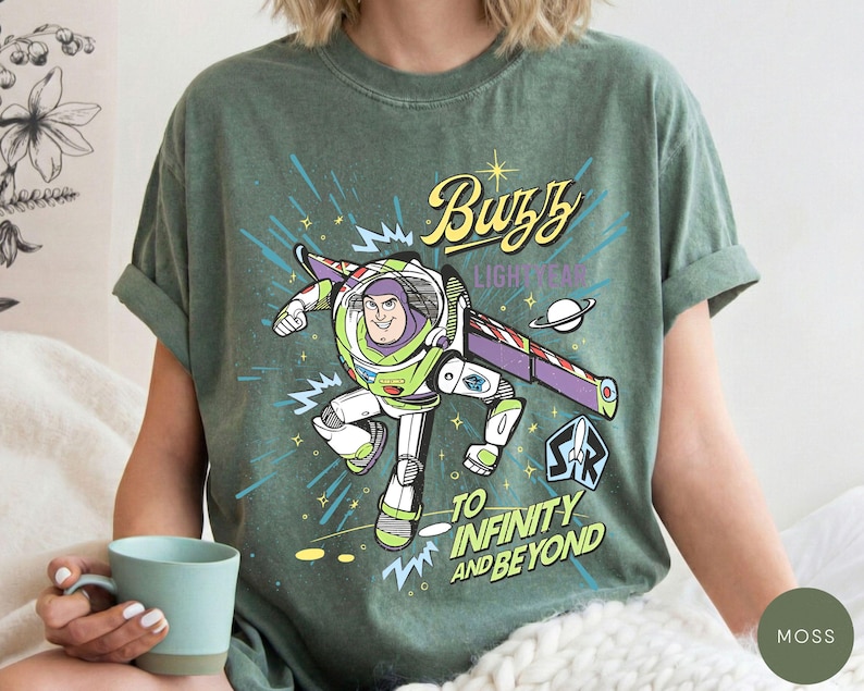 Chemise rétro Comfort® Buzz l'Éclair à l'infini et au-delà, t-shirt Toy Story Pixar Disney, chemise Space Ranger, assorti pour voyage en famille Disneyland image 5