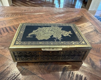Antique Ivolene Brahms Lullaby Music Box