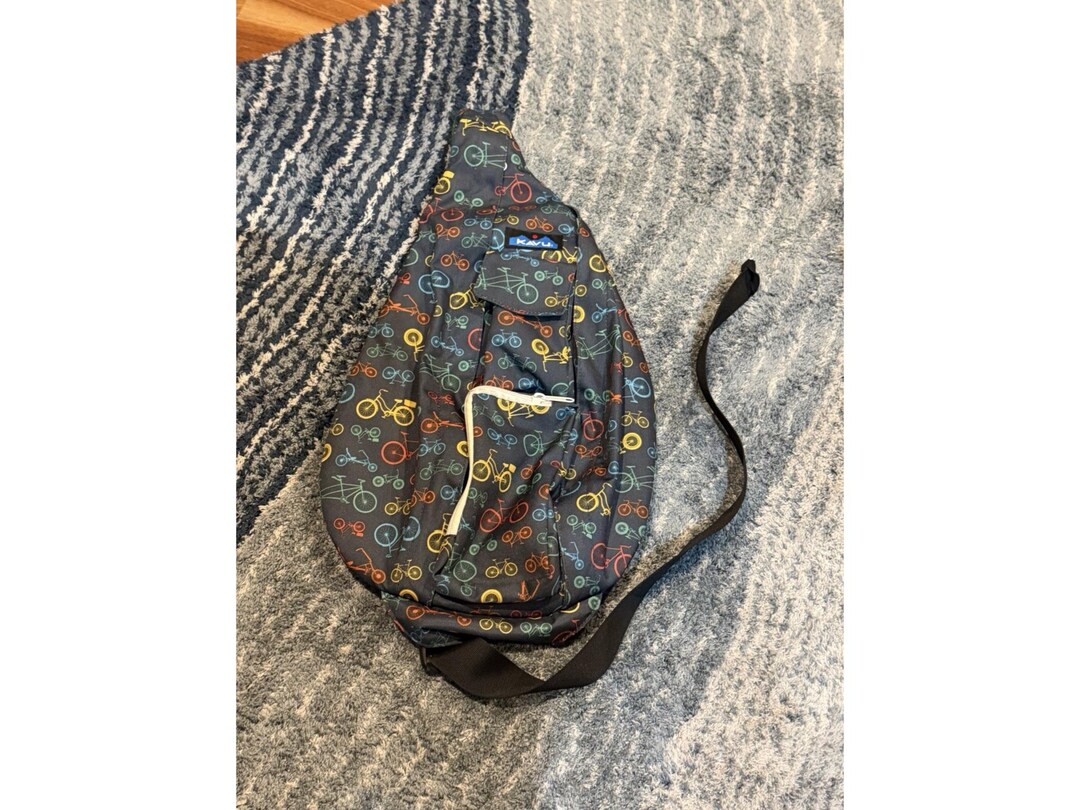KAVU Climbing Rope Strap Sling Bicycle Print Crossbody Bag  display picture 2