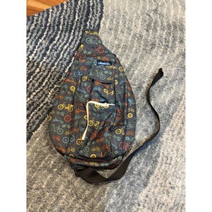 Kavu Sling Bag - Etsy