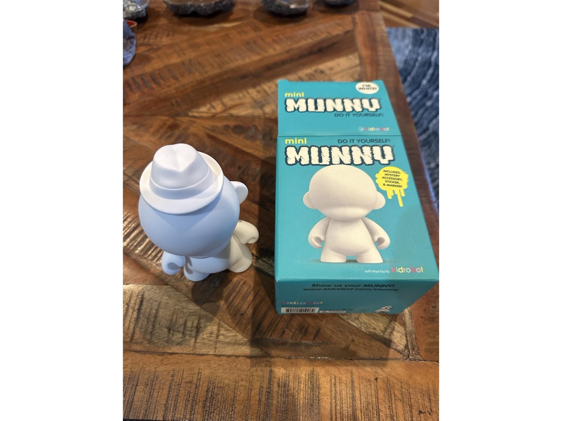 Kidrobot - Etsy 日本