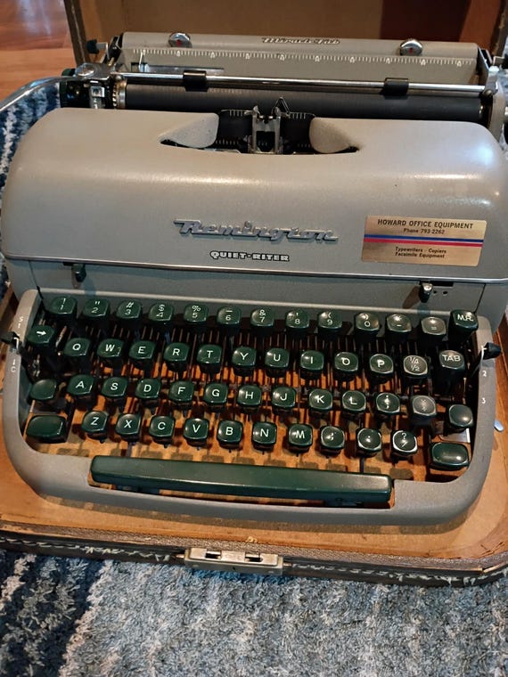 Remington Quiet-riter Portable Typewriter 1950s W Case - Etsy