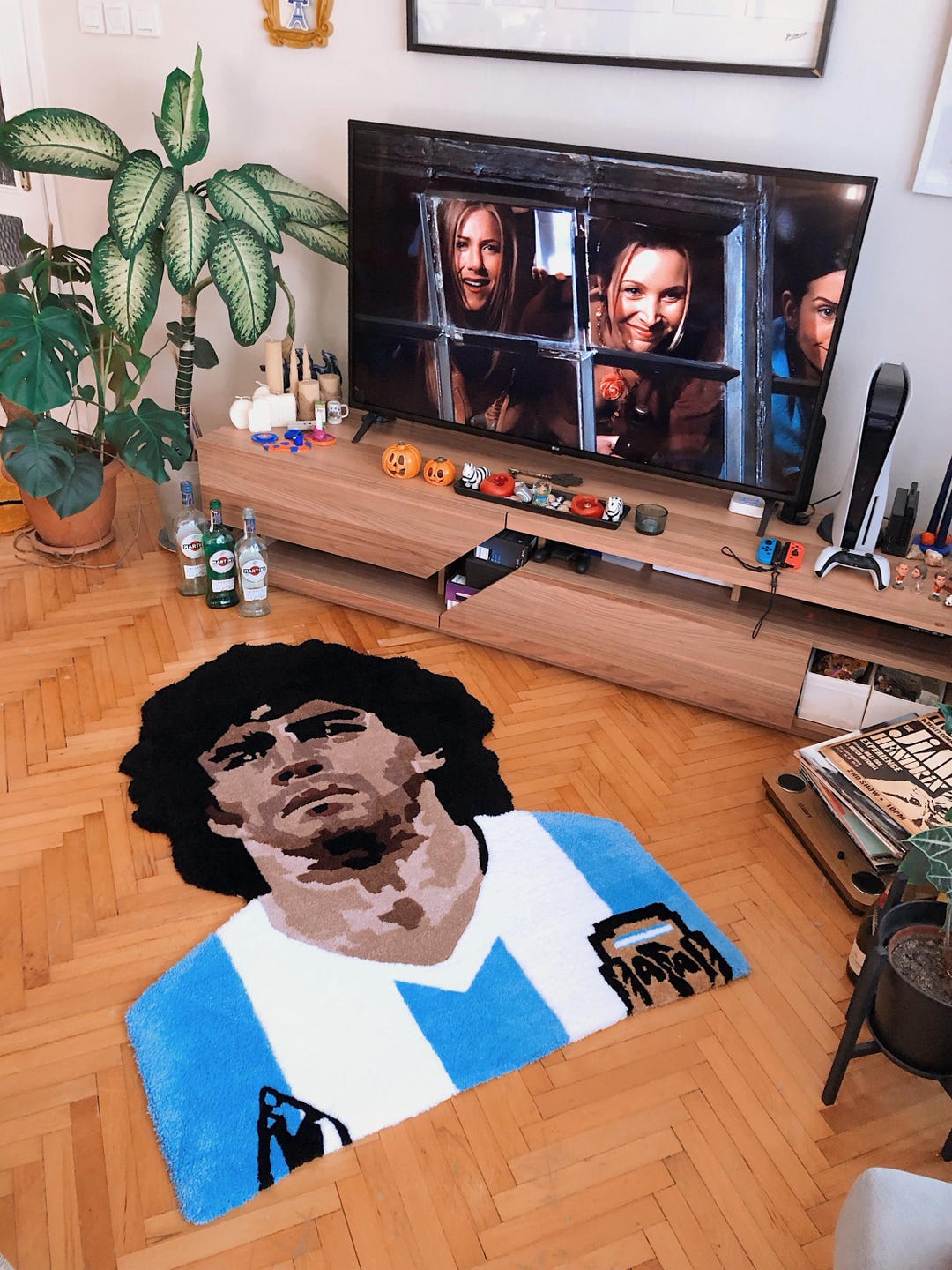 Handmade Maradona Tufted Rug – Football Wall Art – Custom Soccer Decor ...
