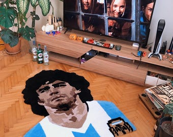 Handmade Maradona Tufted Rug – Football Wall Art – Custom Soccer Decor