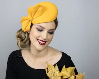 Sunflower yellow percher hat from velour felt. Yellow pillbox hat with cute bow detail.