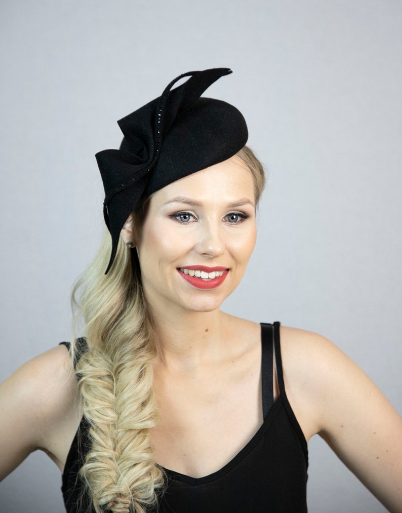 Black Percher. Small Black Pillbox Hat. Funeral Hat With Veil. Etsy