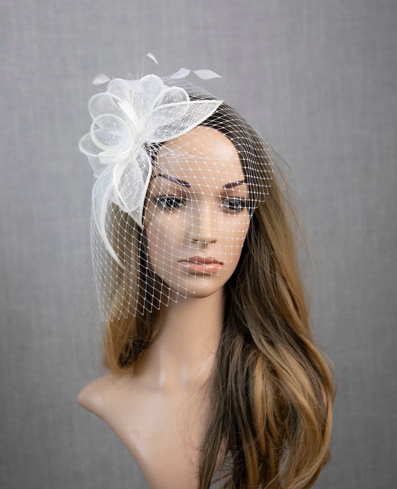 White wedding fascinator with feathers image 5