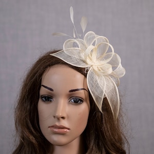 White wedding fascinator with feathers image 9