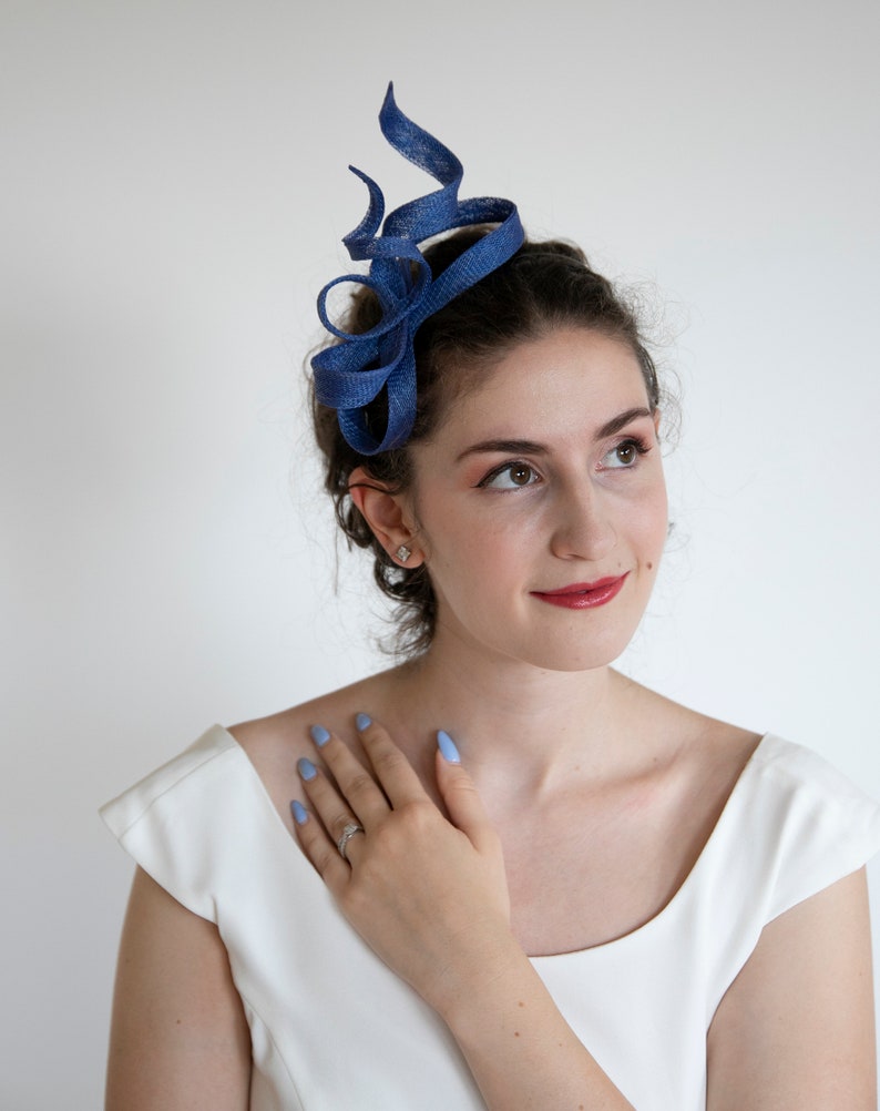 Blue minimalist fascinator. Royal blue fascinator. image 4