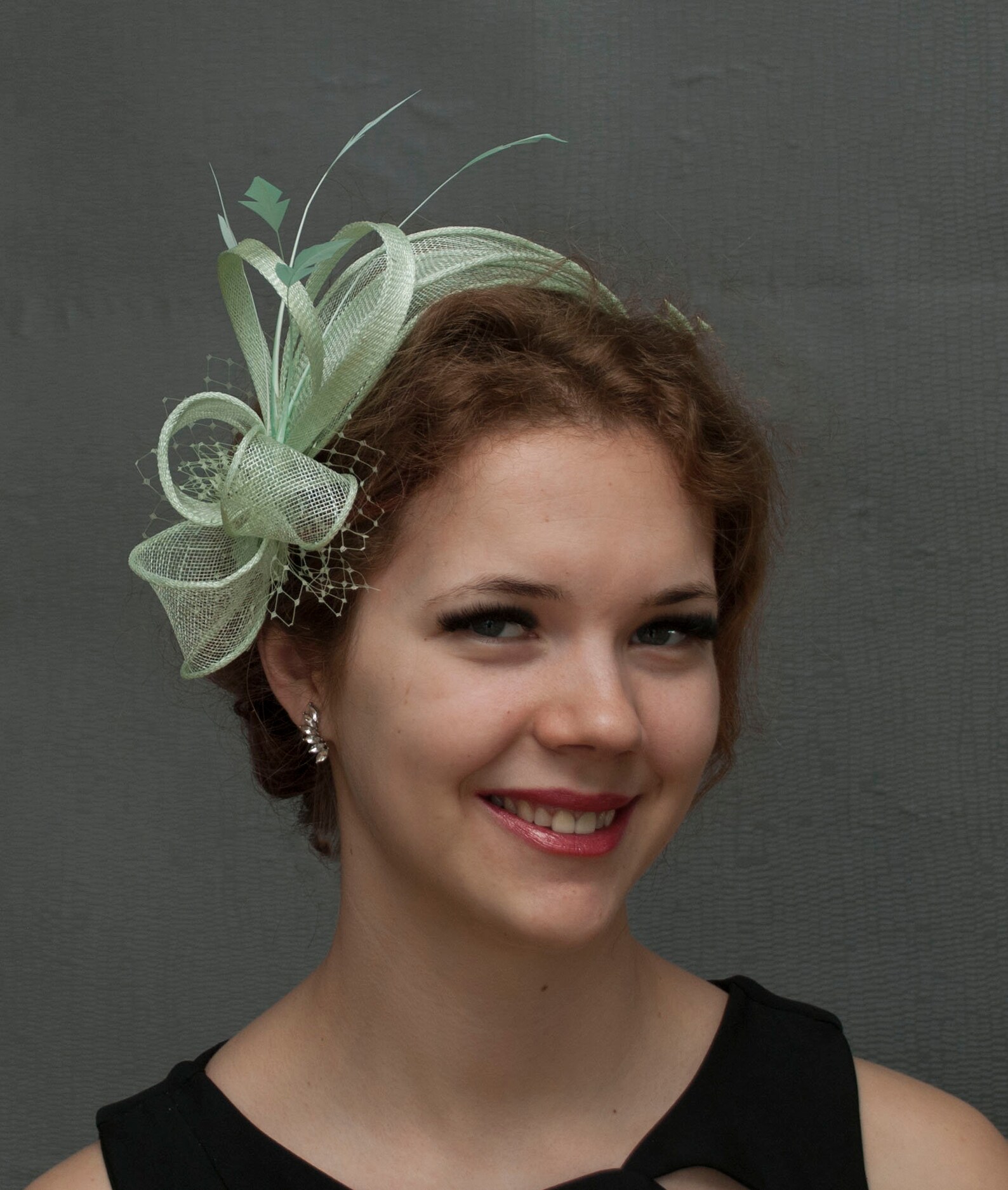 Light green fascinator. Mint green fascinator. Etsy