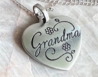 VINTAGE GRANDMA Necklace Engraved STERLING 925 Silver Heart with Pendant on chain Signed Marvel