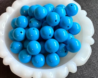 Large BLUE VINTAGE opaque ACRYLIC Beads Round (40) 13mm Smooth