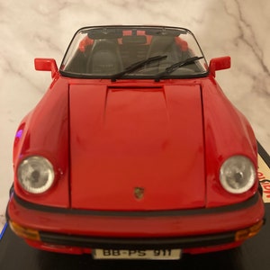 Porsche 911 Speedster Diecast Toy Model - Collectible Classic Car Replica 1989