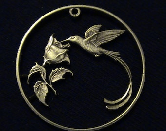 Hummingbird - cut coin pendant - JAMAICA - 1987