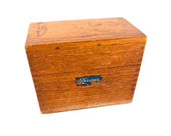 Vintage Dovetailed Oak Recipe Box
