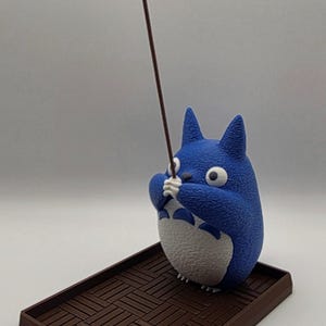 Totoro-Inspired Incense Holder – 3D Printed – Cute Anime Home Decor & Aromatherapy Gift