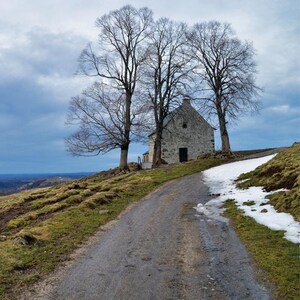 Stampa fotografica di un paesaggio montano in inverno nel Cantal - Foto stampata su carta di alta qualità
