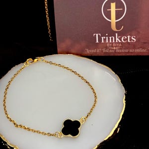 Gold Plated Black Clover Charm Bracelet: Elegant Lucky Jewelry