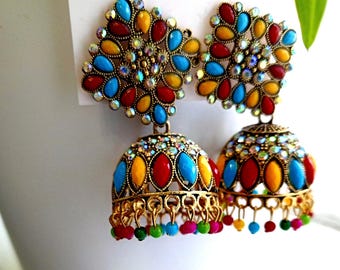 Wielokolorowe kolczyki Meenakari Jhumka: indyjski styl Bollywood
