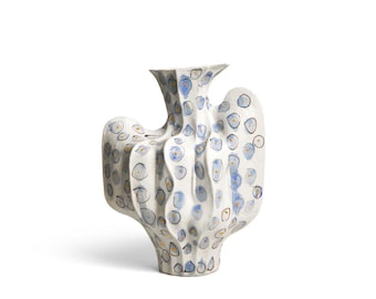 Ungewöhnliche dekorative blaue und weiße moderne Vase - Freiformkeramik mit abstraktem Design - einzigartiges zeitgenössisches Ornament