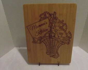 Momma's Kitchen Cutting Board