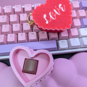 Heart Shaped Chocolate box Fidget Clicker Valentine's Day Keycap Fun & Cute Keycap for Keyboards Ideal Gift for Valentine's Day, Galentine's