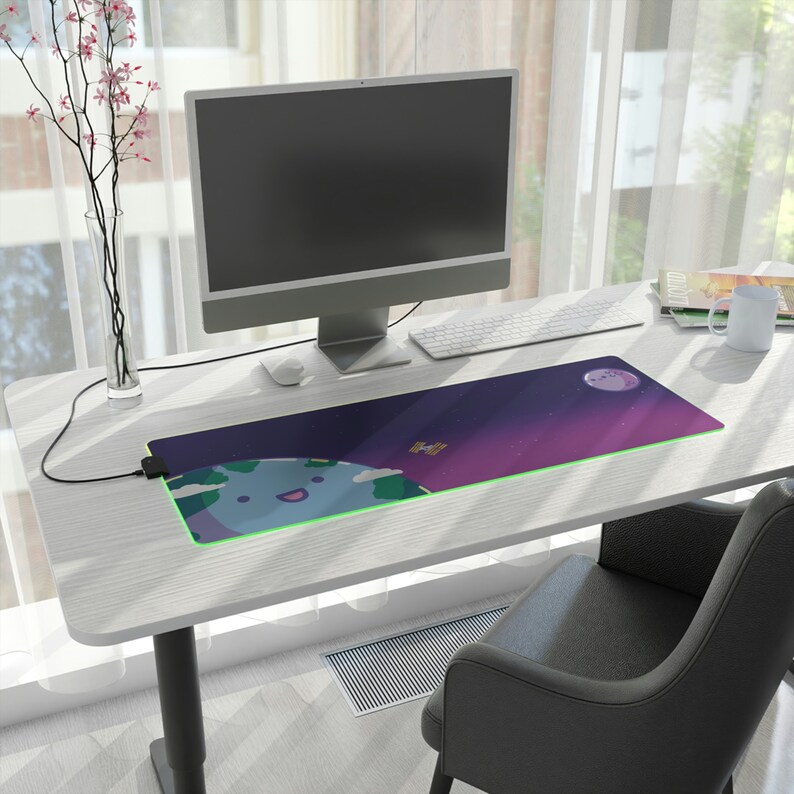Tapete de mesa para jogos com LED Kawaii Space | Mousepad imagem 7