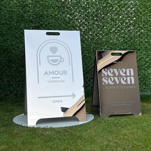 Metall A Frame Schild, Gehwegschild, Sandwich Board Schild für Unternehmen, modernes benutzerdefiniertes Schild, Gehwegschild, A Frame Easy Set Up, Ladenschild