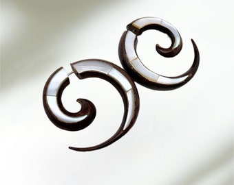 Fake gauge Earrings , Hand Craved, Natural Sono Wood ,tribal style Split Gauge Earrings Sprial