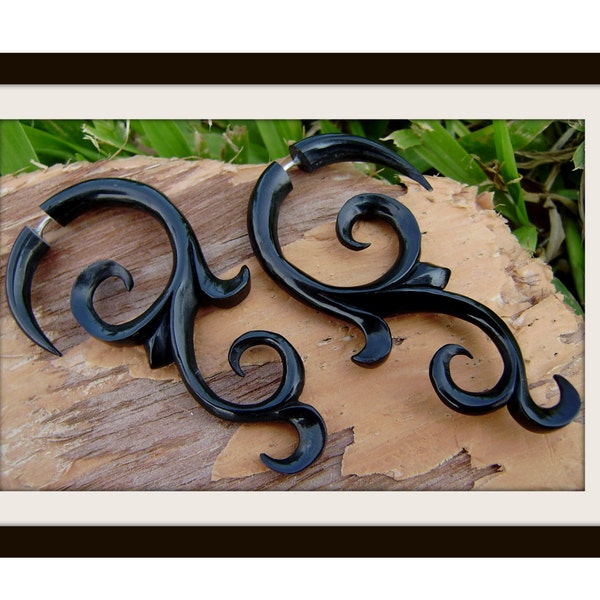 Fake Gauge Earrings - Organic Black Horn, Split Gauge ,tribal style,naturally,fake piercings,hand carved