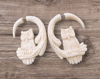 Owl white Bone earrings Fake Gauge Earrings Fancy Craved tribal style fake piercings hand carved , Great Horned Owl