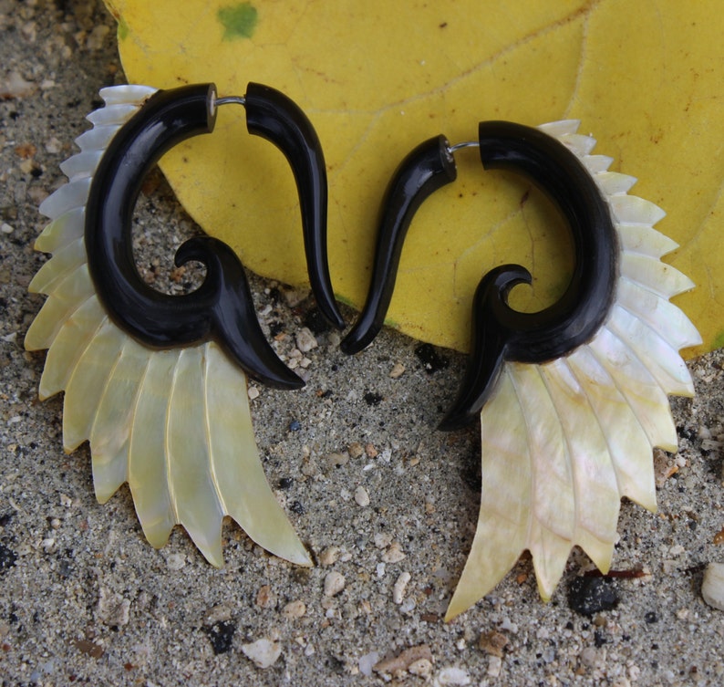 Fake Gauge Earrings Gold Shell & Horn Earrings Spiral Hand Etsy