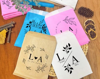 Personalized Favor Bags, Wedding Favors for Guests, Treat Bags, Snack Bags, Cookie Favor Bags, Paper Favor Bags Bulk, Donut Bags