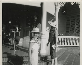 Original Vintage Photo Snapshot Women Hats on Steps 1950s