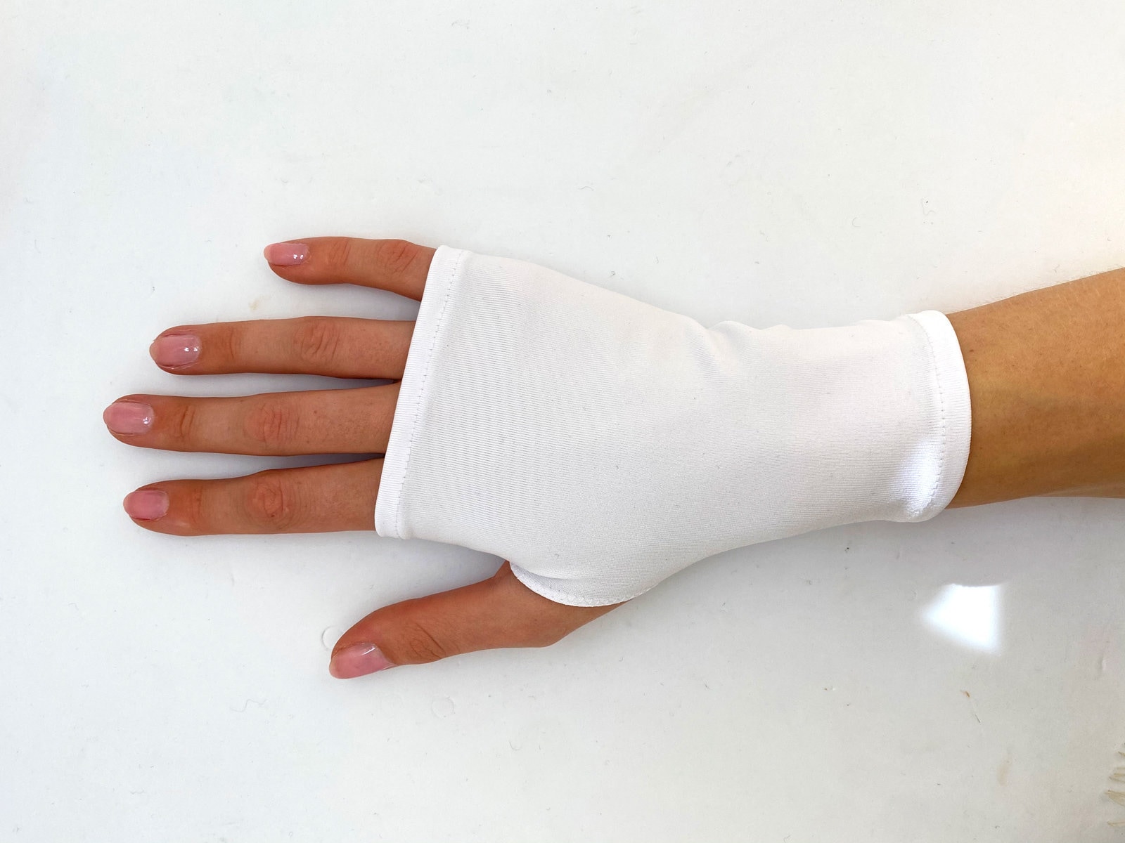 fingerless bandage gloves