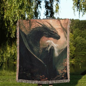 TOG Romance Dragon Tapestry Blanket Cozy Reading Throw Gift for Book Lovers Manon Blackbeak Throne of Glass Sarah J Maas Decor