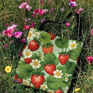 Erdbeer Gobelin Tragetasche Cottagecore Obst Tasche für Bauernmarkt Botanischer Garten Tote für Sommerpicknick und Erdbeerliebhaber