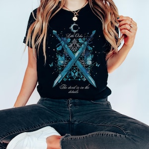 Callie Harts Quicksilver T-Shirt, Little Osha Graphic, Callie Hart, ideal für Freizeitkleidung und einzigartiges Geschenk