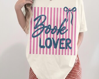 Book Lover T-Shirt, Bookish Gift Idea, Fantasy Romance Reader Literary Shirt, One More Chapter Library Sweatshirt, Booktok Book Nerd Gift