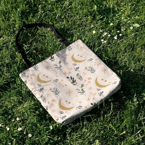 Celestial Floral Woven Tote Bag Cottagecore Book Bag for Dark Academia Lovers Fairycore Aesthetic Gift Granola Girl Forestcore Tote