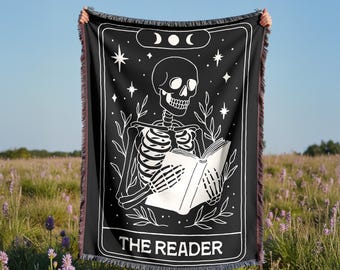 Manta de lectura de esqueleto, tejido gótico, decoración de brujas espeluznante para Halloween, acogedora manta gótica para amantes de los libros, rincón de lectura, regalo caprichoso
