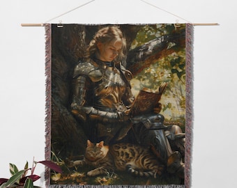 Manta tejida con diseño de caballero y gato leyendo / Tapiz estilo cottagecore oscuro / Manta medieval / Decoración estilo academia oscura / Decoración gótica para el hogar
