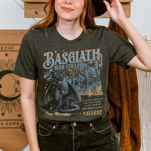 a woman wearing a black hat and a t - shirt