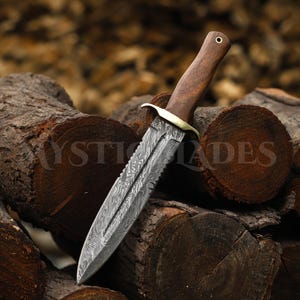 Handmade Damascus Hunting Knife With Rosewood Handle Gift For Father Wedding Gift Bowie Knife Birthday Gift Anniversary Gift Camping knife