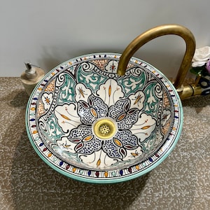 Lavabo artesanal de cerámica marroquí: elegancia artesanal